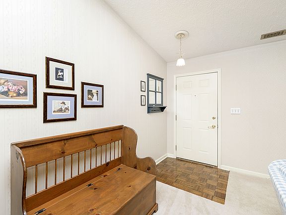 4th image of 2539 N Willow Way