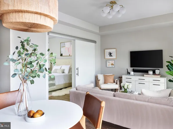 1800 Mount Vernon Ave #314, Alexandria, VA 22301