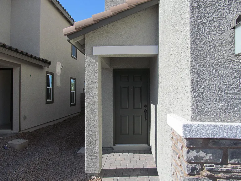 7026 Dandelion Park Ave — Photo 2