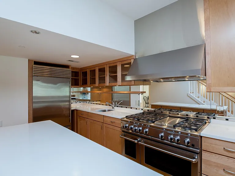 40 W Mechanic St — Photo 5