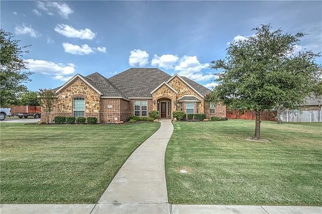 1st image of 1422 Plum Creek Dr