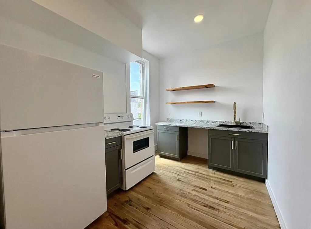 1 bed, 1.0 bath, 850 sqft, $1,325 — Photo 4