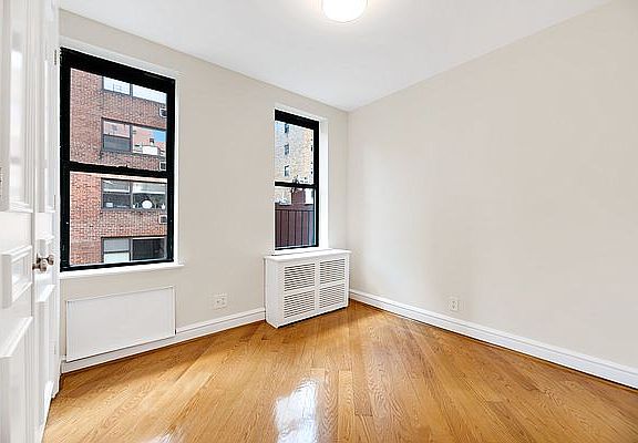 4th image of 226 E 70th St APT 5G