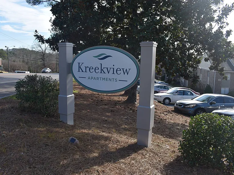 Kreekview Apartments — Photo 8