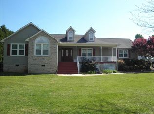 233 Alleghany Dr, Salisbury, NC 28147