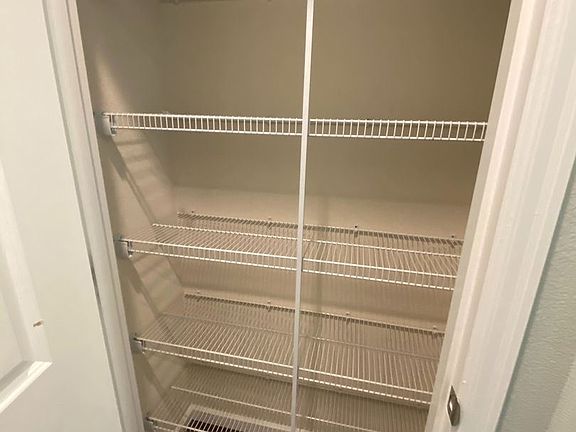 5th image of 309 NE 52nd St