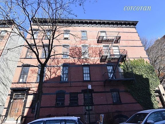 5th image of 159 Kane St APT 1B