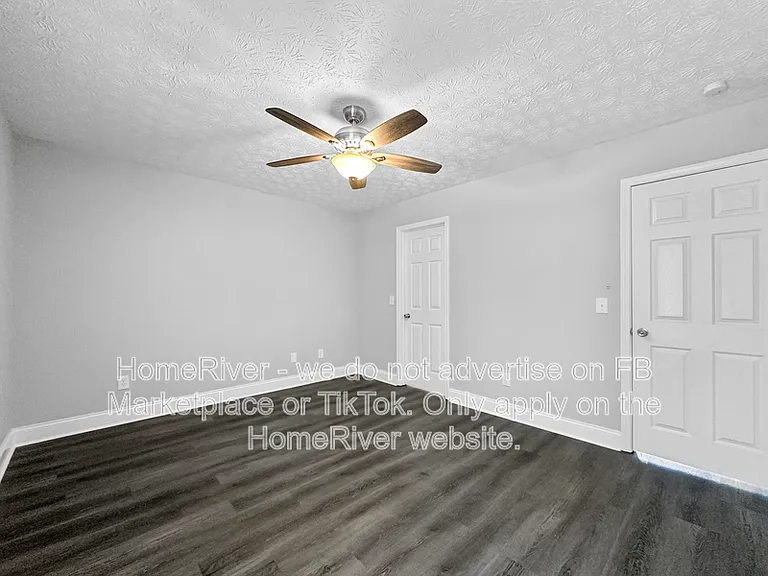 5087 Limerick Ln — Photo 9