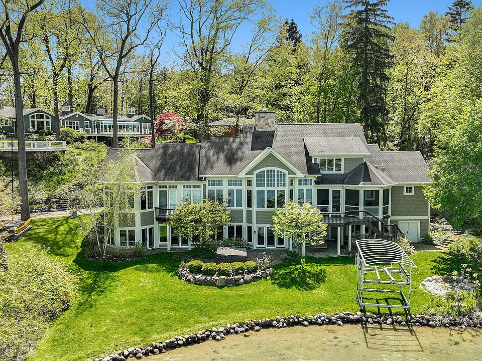 1469 W Gull Lake Dr, Richland, MI 49083 Zillow