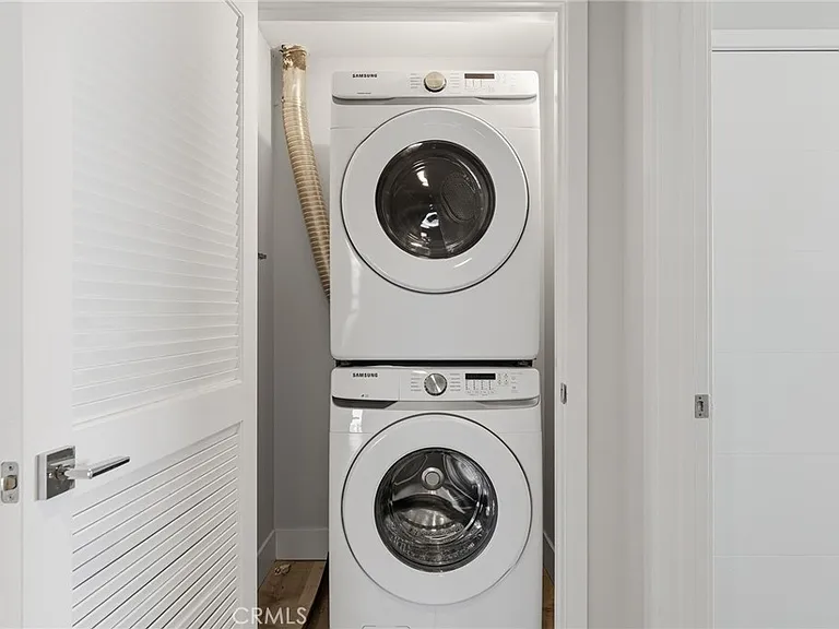 5820 La Mirada Ave #302 — Photo 25