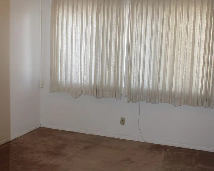3000 Park North Dr — Photo 16
