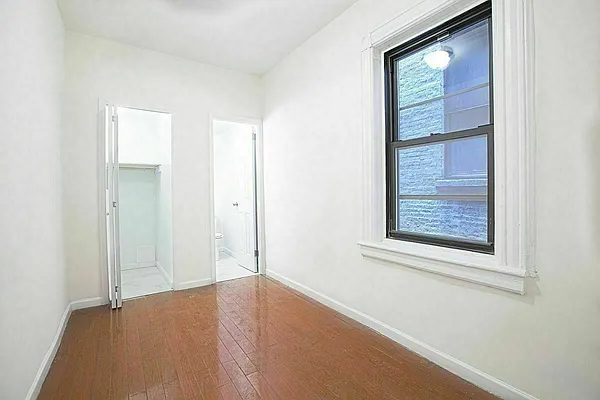 Rented by Avenues Real Estate | media 8