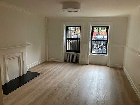 5th image of 533 Mac Donough St #1