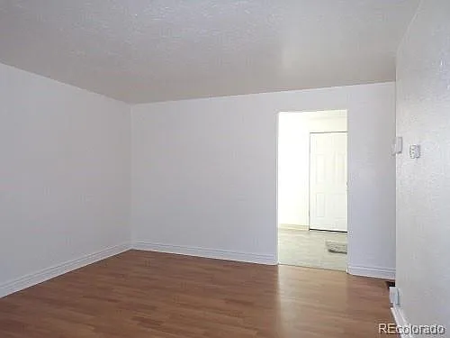 1129 Dallas St — Photo 3
