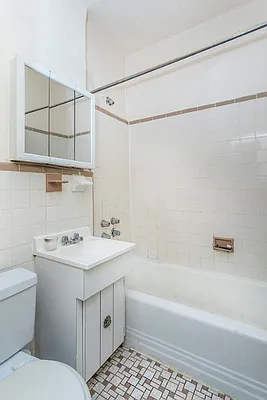 Rented by Living New York | media 10