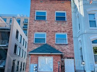 818 7th St NE, Washington, DC 20002