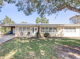 437 E Sunset St, Groveland, FL 34736