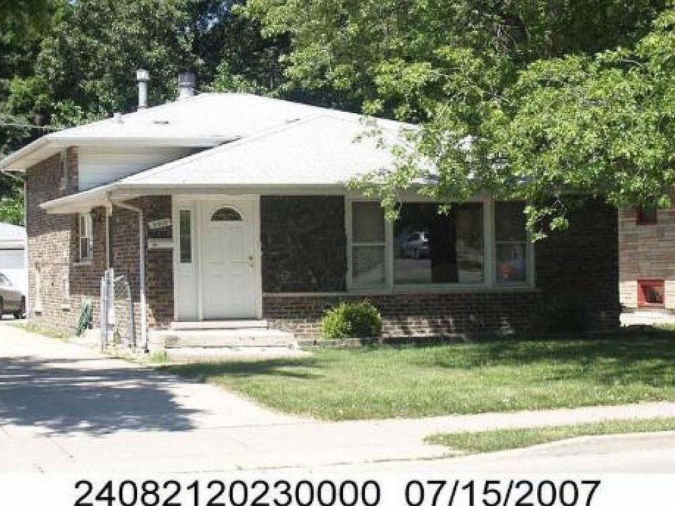 1st image of 9616 S Central Ave