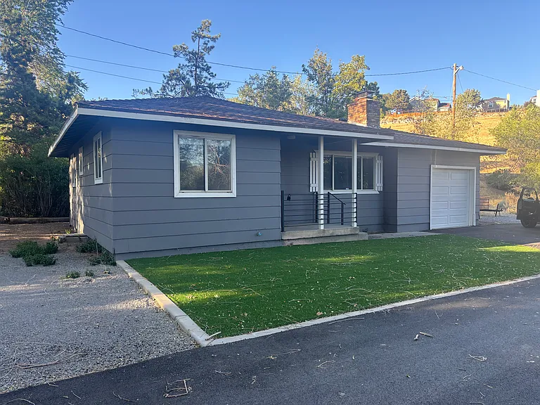 700 Twin Lakes Dr — Photo 8
