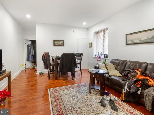 821 Catharine St Unit 1, Philadelphia, PA 19147