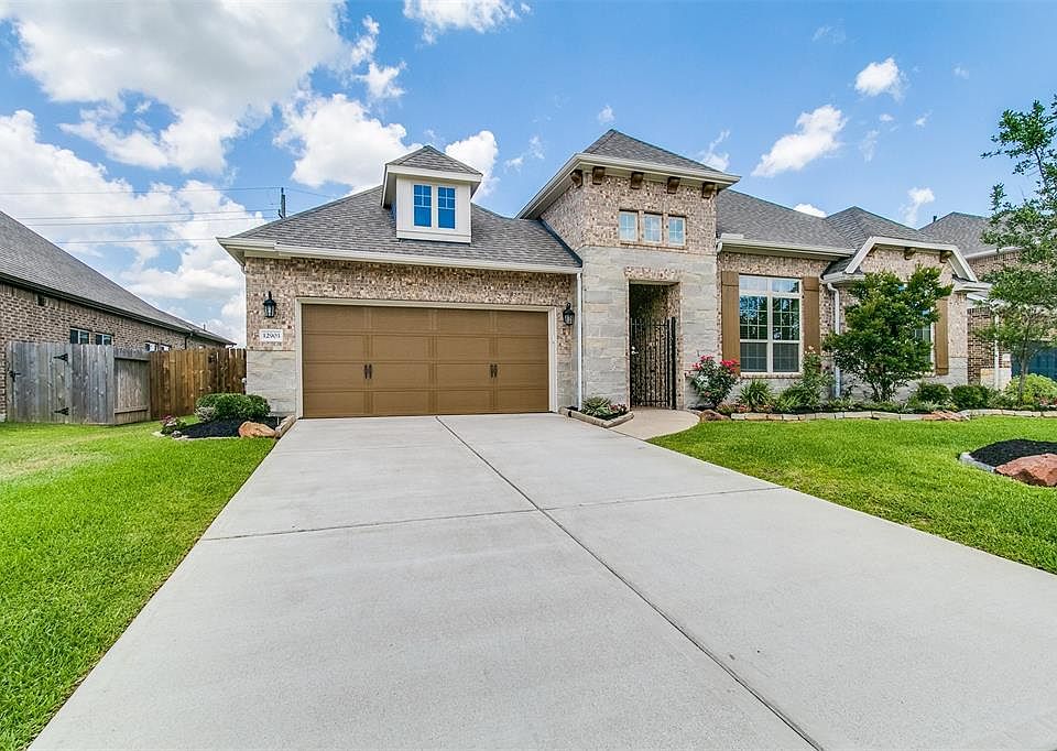 1st image of 12903 Arlington Meadows Ln