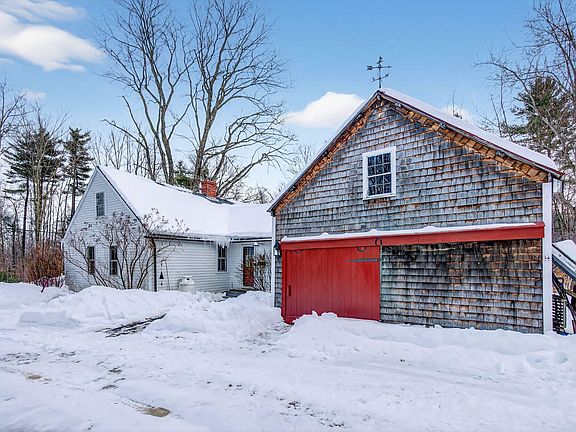 4th image of 273 Maplewood Road