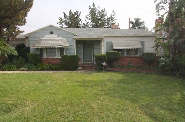 1st image of 1116 E Providencia Ave