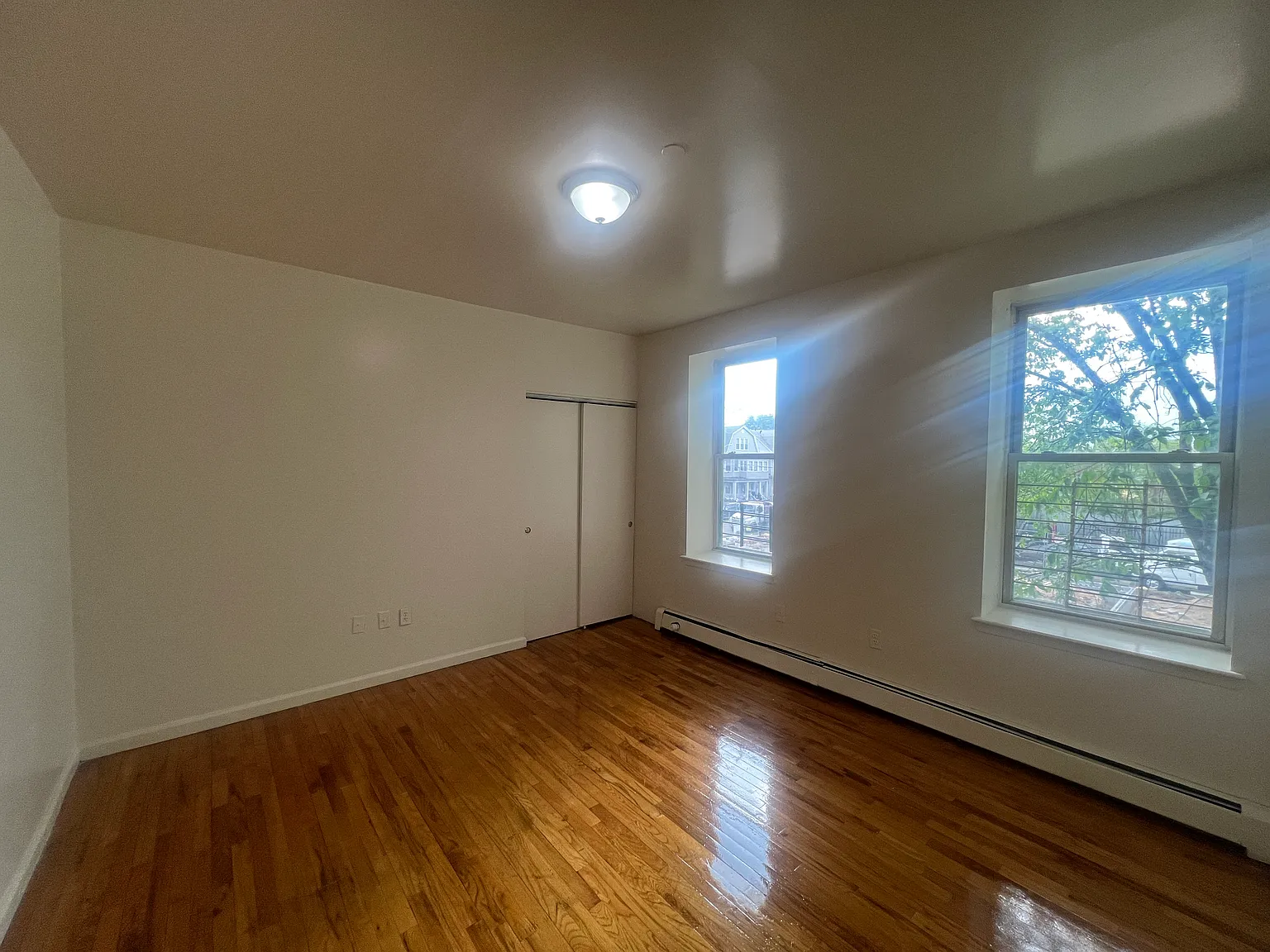 Fabyan Pl, Newark — Photo 4