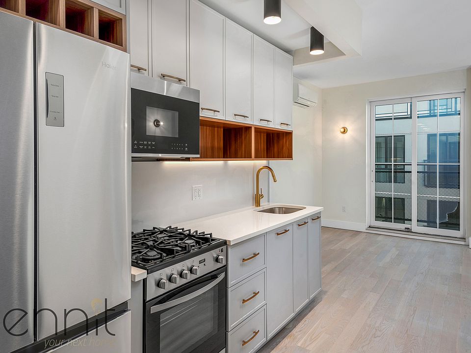 1st image of 933 Rogers Ave #7G