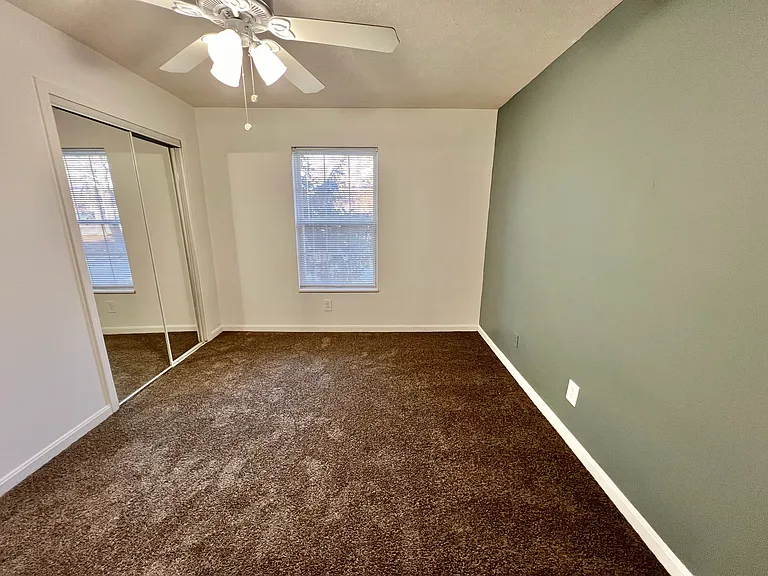Countrybrook Apartments — Photo 60
