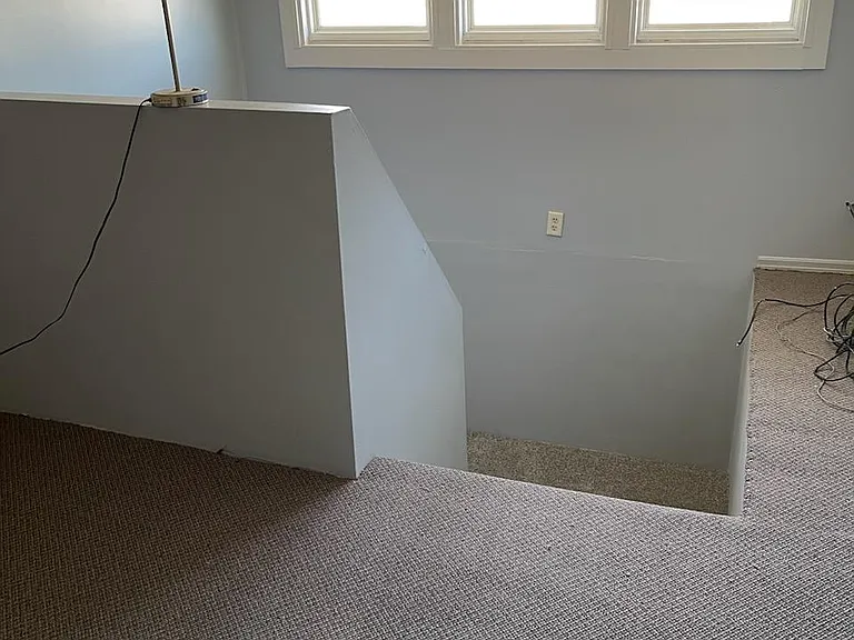 2nd floor landing area