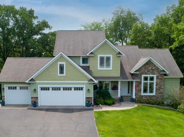 1110 10th St N, Hudson, WI 54016