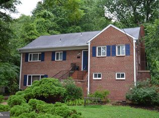 3226 Sleepy Hollow Rd, Falls Church, VA 22042