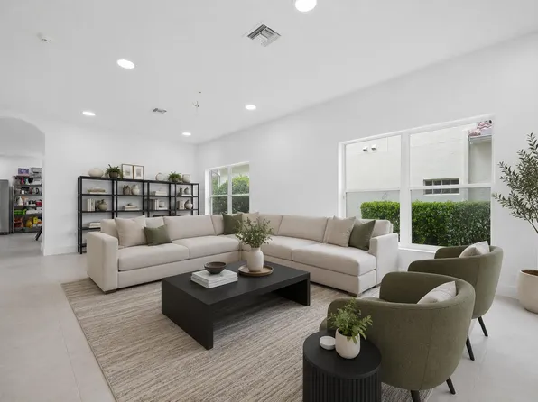 7331 Panache Way, Boca Raton, FL 33433