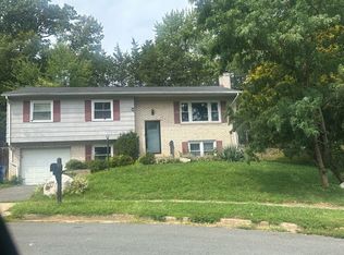 5521 Neddleton Ave, Woodbridge, VA 22193