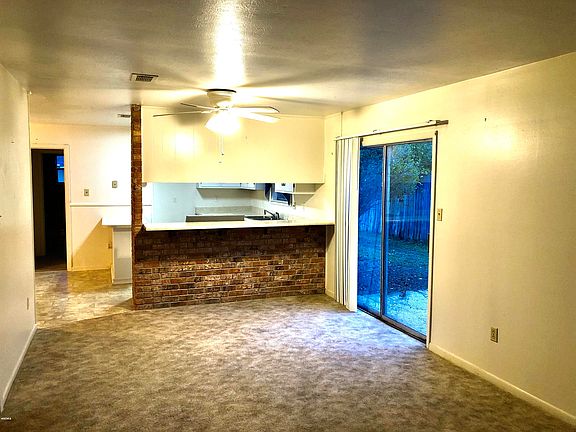 3rd image of 2401 Heritage Dr