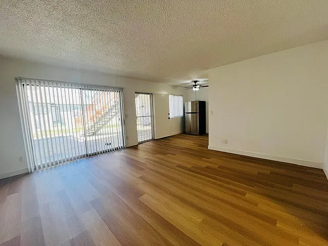 5403 Blackwelder — Photo 8
