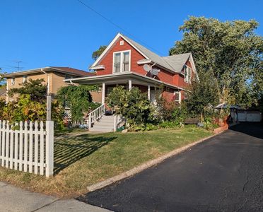 23 N Jackson St, Waukegan, IL, 60085
