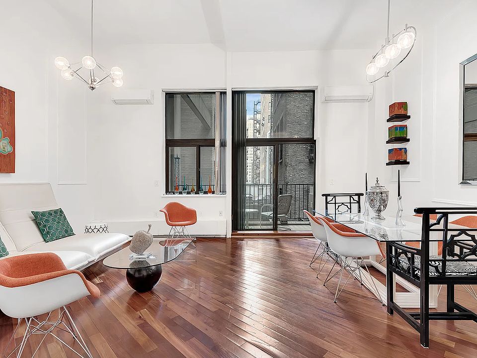 1st image of 372 5th Ave APT 3M