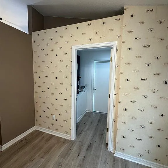 5539 Sycamore Canyon Dr — Photo 36