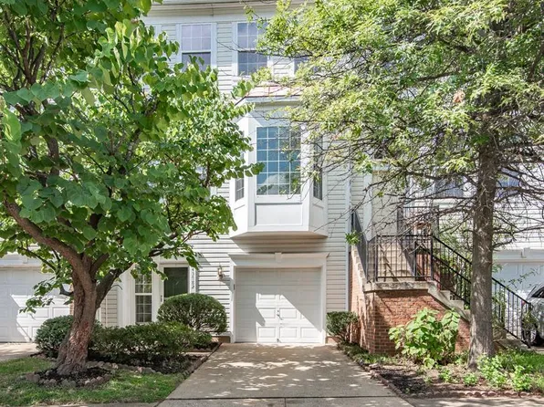 43782 Virginia Manor Ter, Ashburn, VA 20148