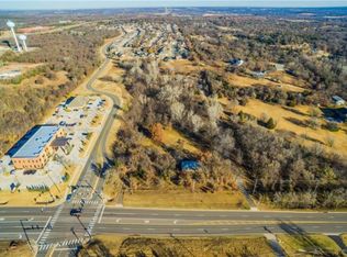 4901 E 2nd St, Edmond, OK 73034