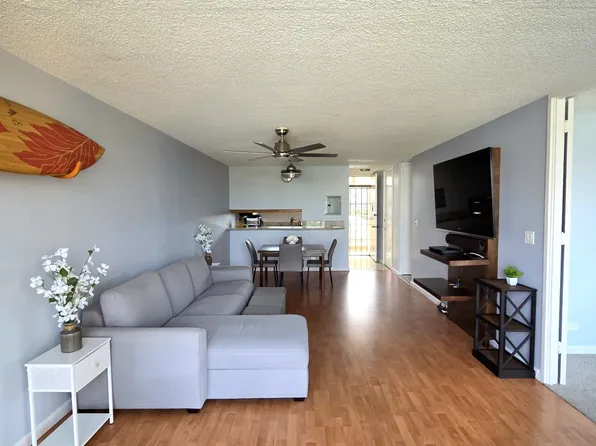 1052 Ala Nanu St, Honolulu, HI 96818