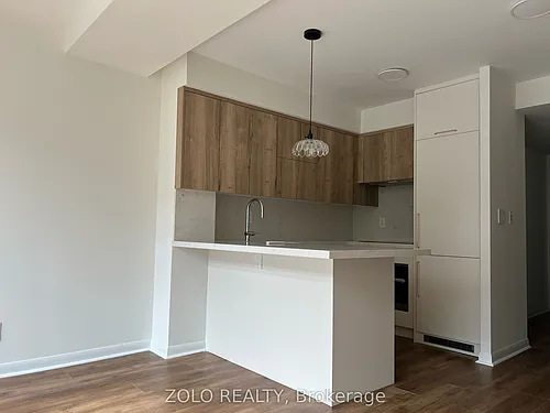 96 Saint Patrick St #516 Photo 1