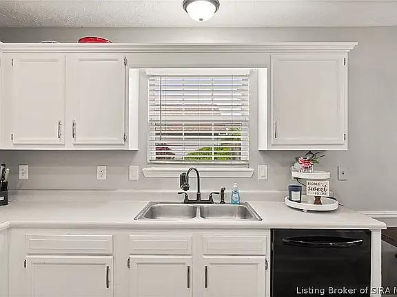 3202 Sun Dew Dr — Photo 10