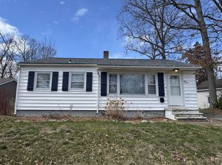 120 Heineberg Rd, Burlington, VT 05408