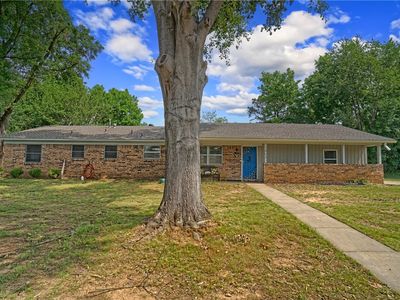 1403 E G St, Russellville, AR, 72801