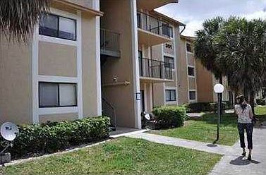 1st image of 200 Palm Cir W APT 307