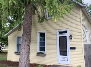 739 Esther St, Huntington, IN 46750