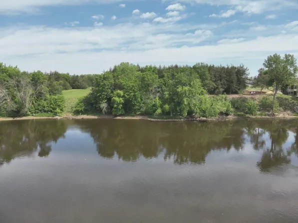 Riverdale Dr NW, Anoka, MN 55303
